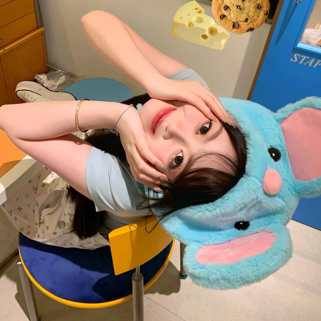 百媚千娇